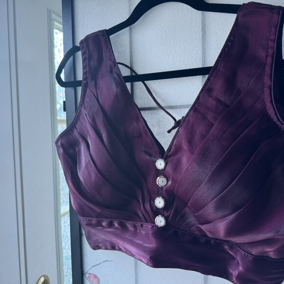 NWOT beautiful V neck readymade pink Blouse for Saree or lehenga. - Picture 2 of 4